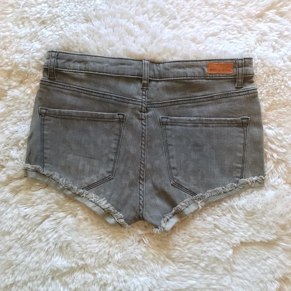 Rebecca Taylor Jean Shorts - Picture 5 of 5